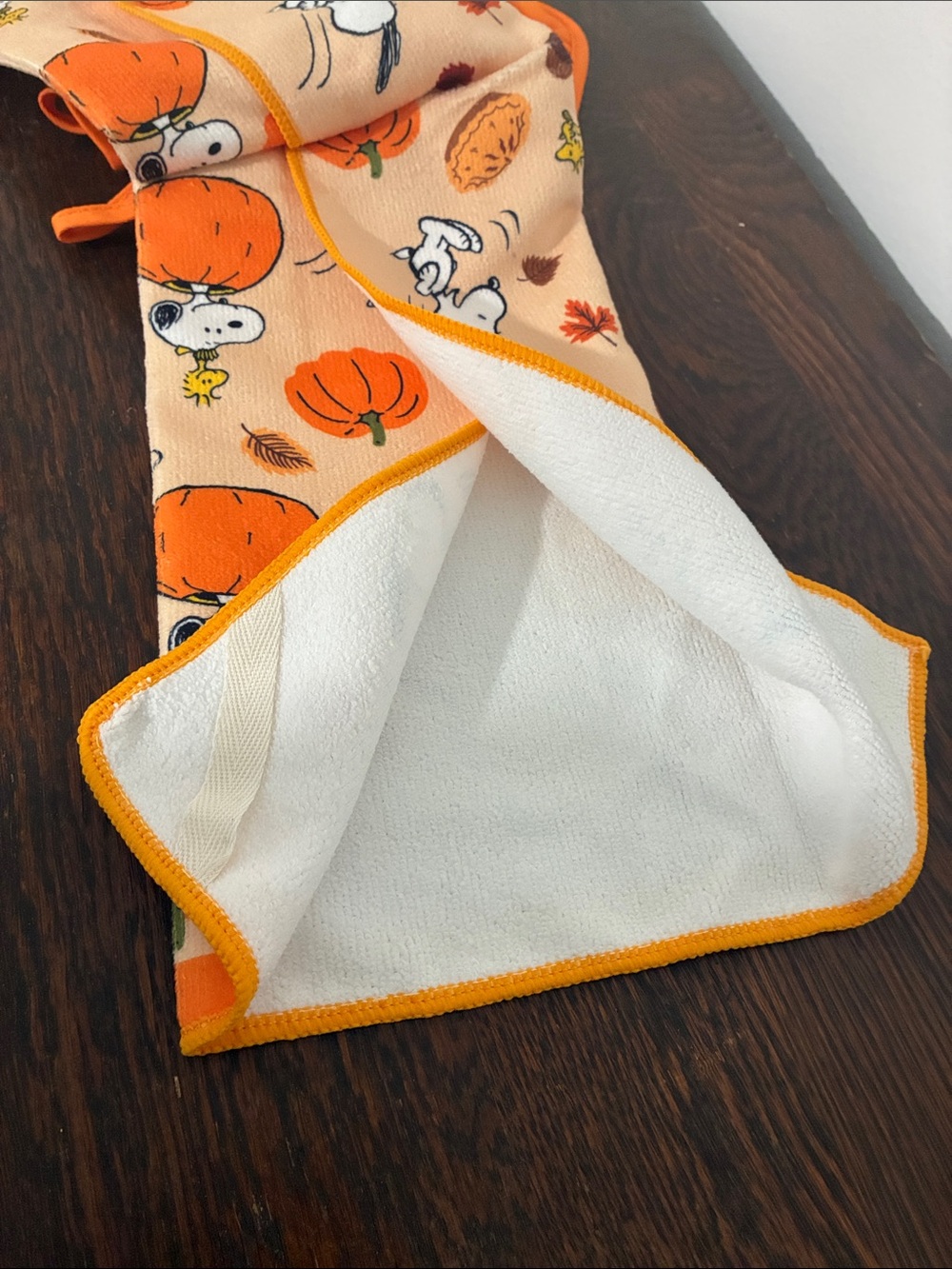 NWT- Peanuts- Snoopy- Fall Themed- 3pc- Oven Mitt, Pot Holder & Towel Set - Picture 11 of 16